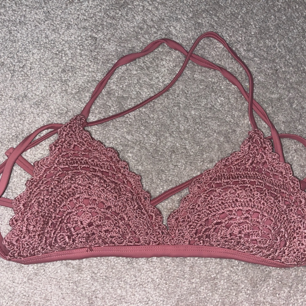 Crochet bikini top from Target, good condition , doubles as a cute summer shirt